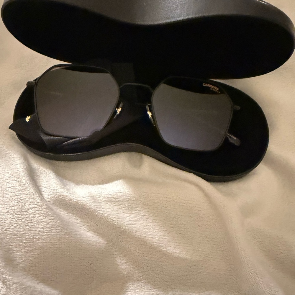 Carrera Black Framed Octagonal Men Sunglasses Wit… - image 2